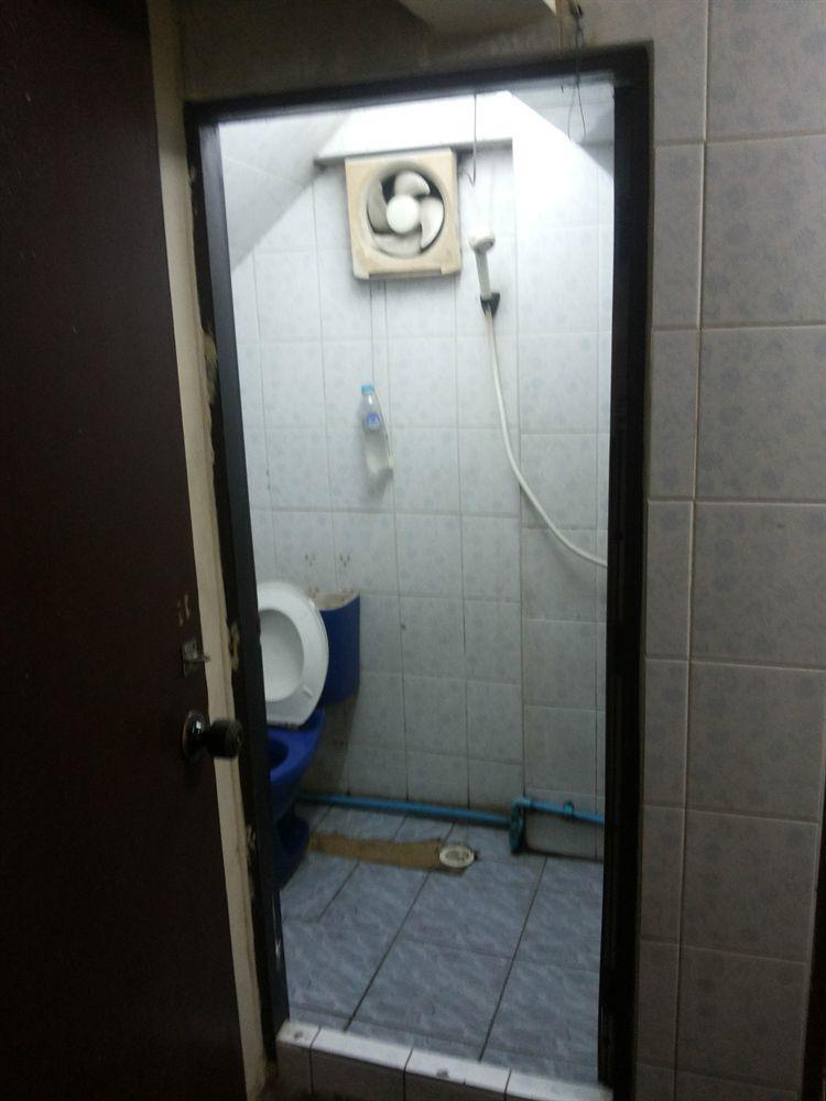 Oyo 938 Place Inn Bangkok Kültér fotó